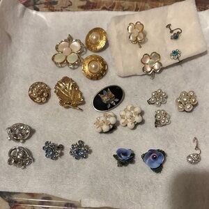 Set of misc vintage earrings and pins